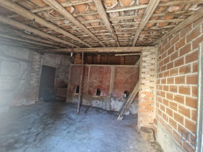 Moradia T2 para Venda em Lamas e Cercal Foto 6