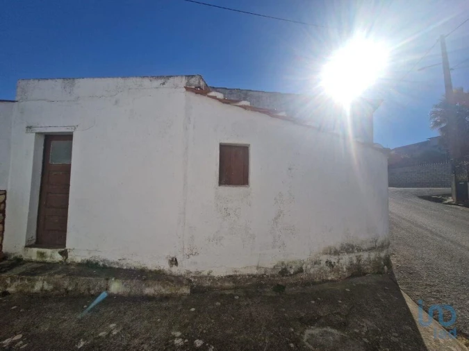 Moradia T2 para Venda em Lamas e Cercal Foto 11