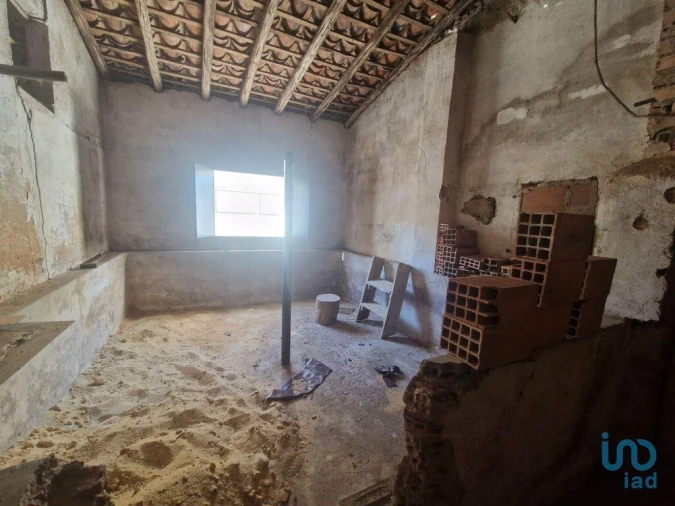 Moradia T2 para Venda em Lamas e Cercal Foto 9