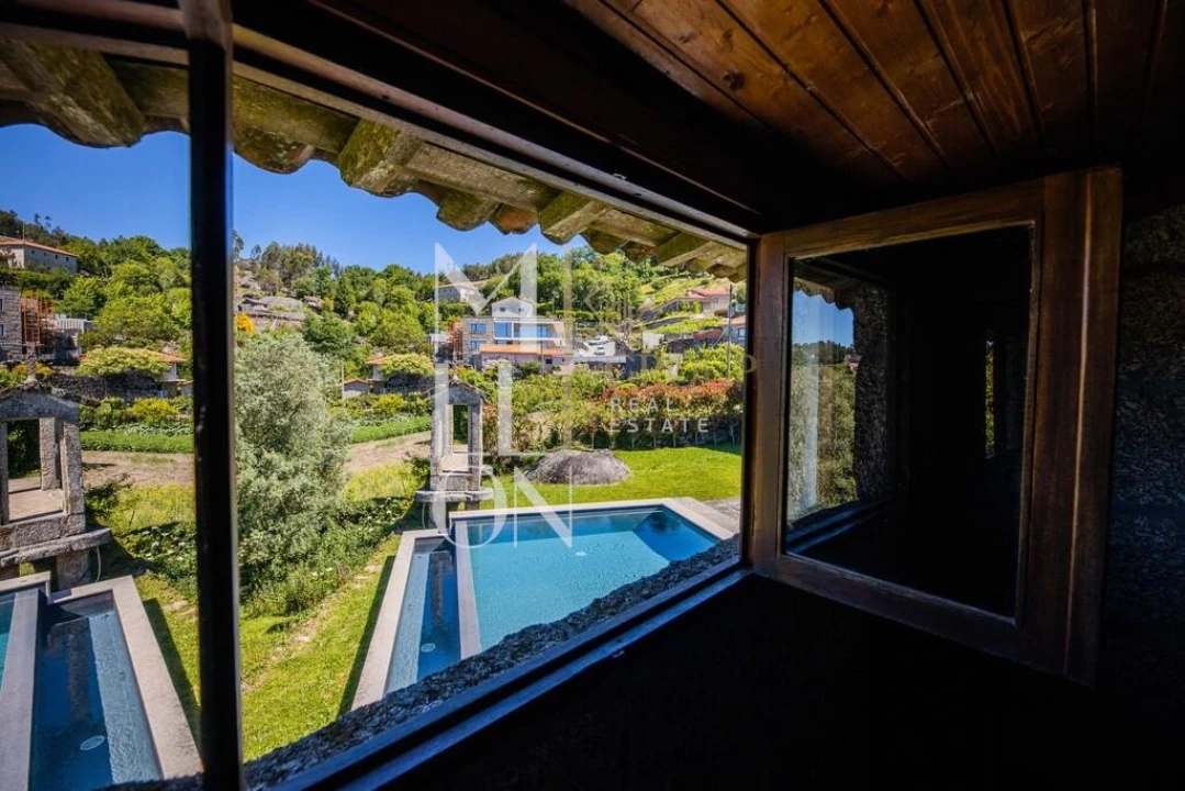 Quinta T8 para Venda em Anissó e Soutelo Foto 23