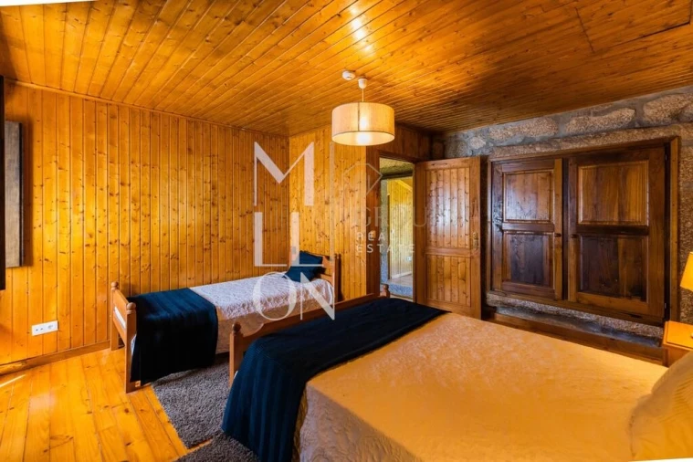 Quinta T8 para Venda em Anissó e Soutelo Foto 36