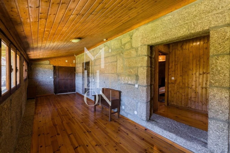 Quinta T8 para Venda em Anissó e Soutelo Foto 28