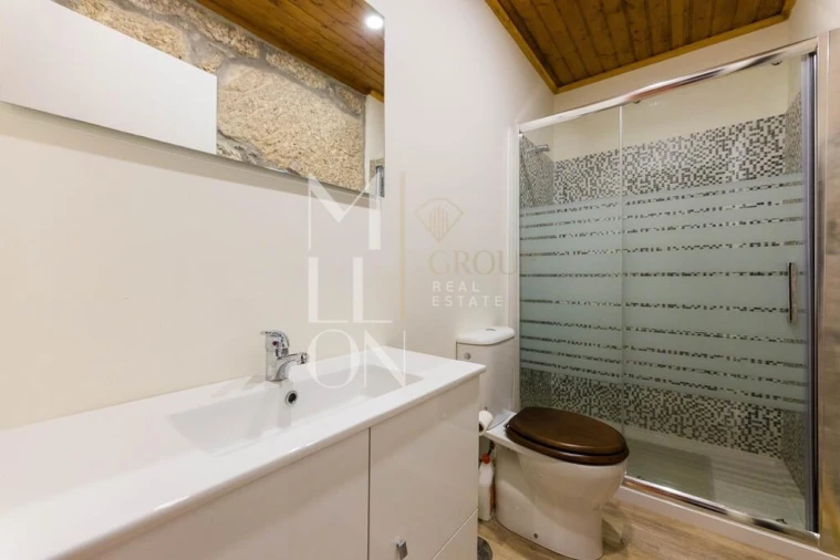 Quinta T8 para Venda em Anissó e Soutelo Foto 34