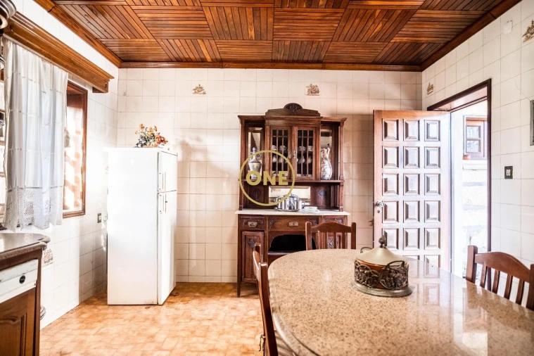 Moradia T6 para Venda em Agrela Foto 41