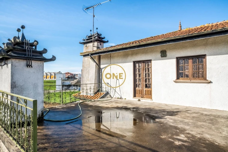 Moradia T6 para Venda em Agrela Foto 42