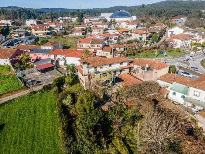 Moradia T6 para Venda em Agrela Foto 55