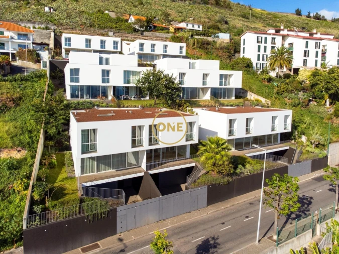 Moradia T3 para Venda em São Martinho Foto 2