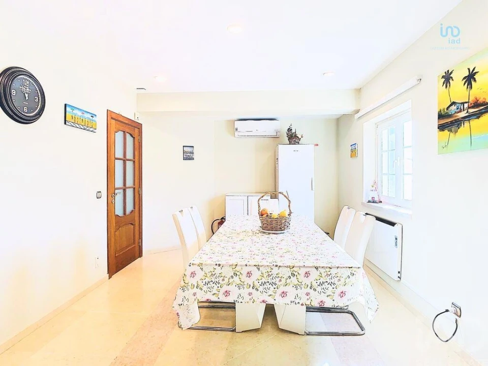 Moradia T6 para Venda em Alhos Vedros Foto 9