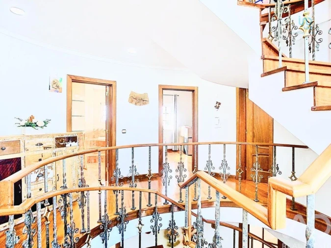 Moradia T6 para Venda em Alhos Vedros Foto 22