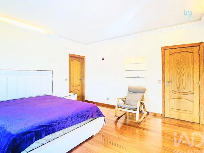 Moradia T6 para Venda em Alhos Vedros Foto 14