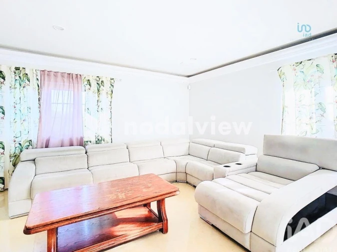 Moradia T6 para Venda em Alhos Vedros Foto 5