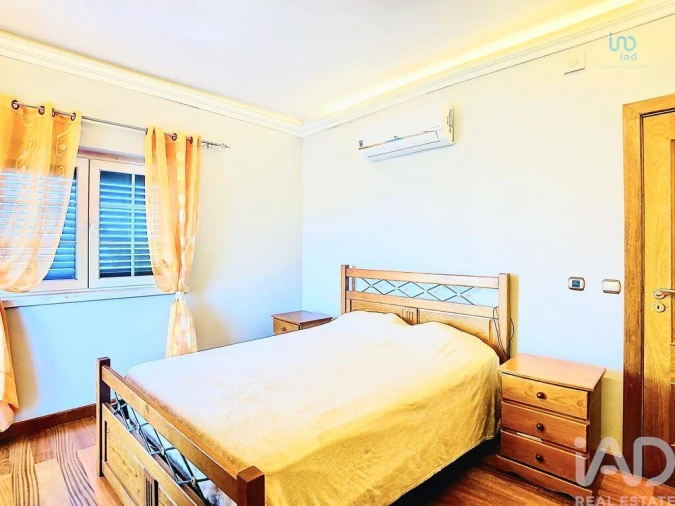 Moradia T6 para Venda em Alhos Vedros Foto 16