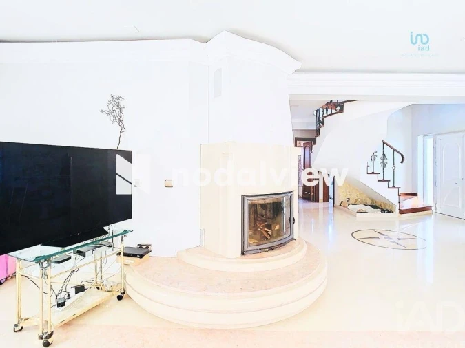 Moradia T6 para Venda em Alhos Vedros Foto 4