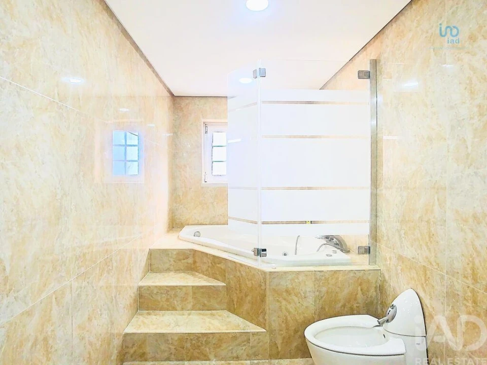 Moradia T6 para Venda em Alhos Vedros Foto 15