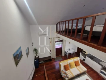 Moradia T4 para Venda em Funchal (São Pedro)