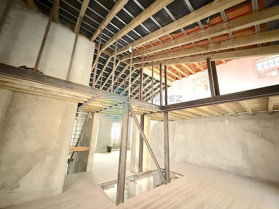 Prédio para Venda em São Vicente Foto 13