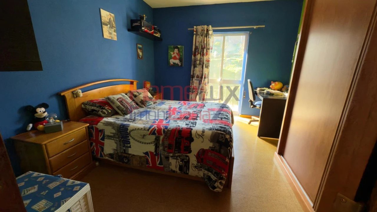 Moradia T4 para Venda em Vilarinho dos Freires Foto 21