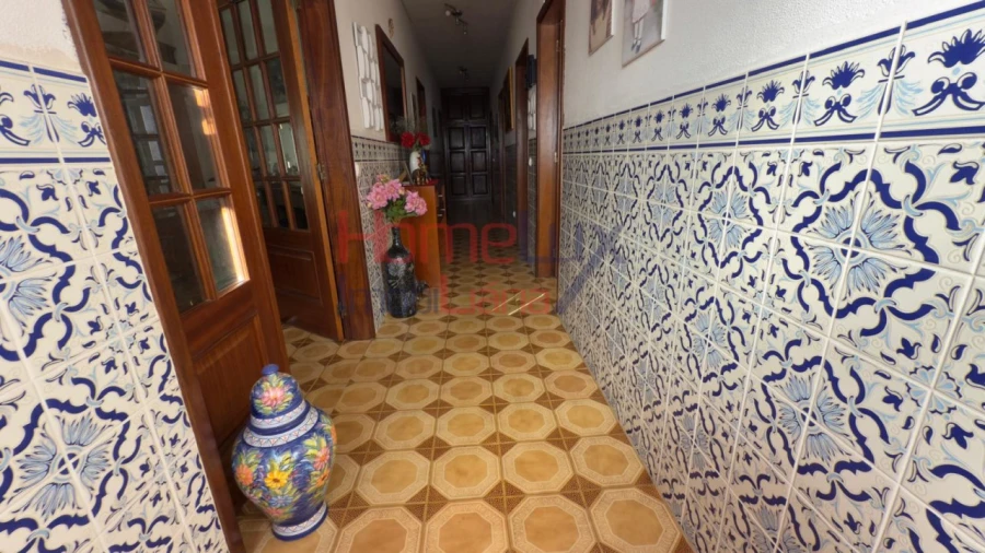 Moradia T4 para Venda em Vilarinho dos Freires Foto 16