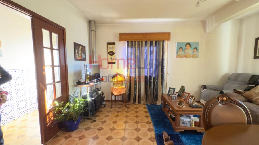 Moradia T4 para Venda em Vilarinho dos Freires Foto 19