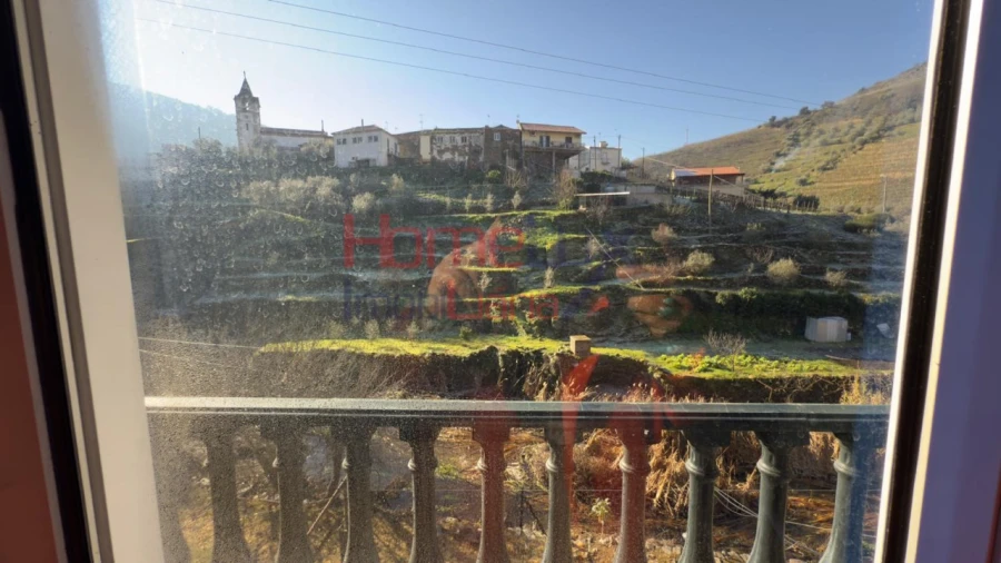 Moradia T4 para Venda em Vilarinho dos Freires Foto 22