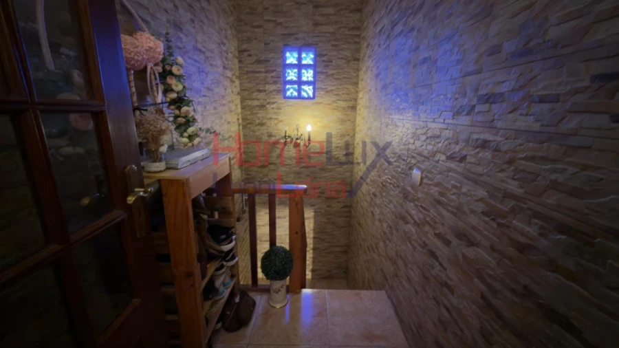 Moradia T4 para Venda em Vilarinho dos Freires Foto 48