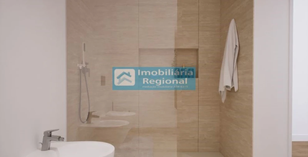Apartamento T2 para Venda em Camara de Lobos Foto 9