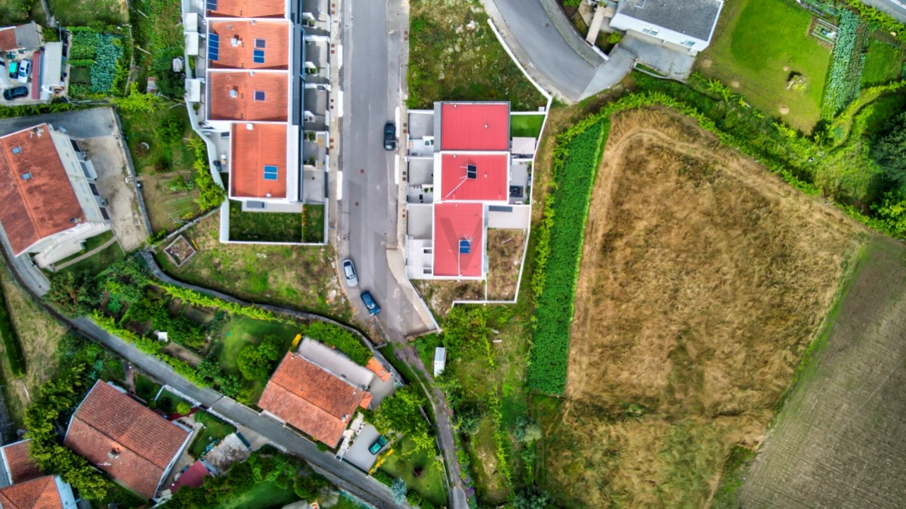 Moradia T3 para Venda em Este (São Pedro e São Mamede) Foto 2