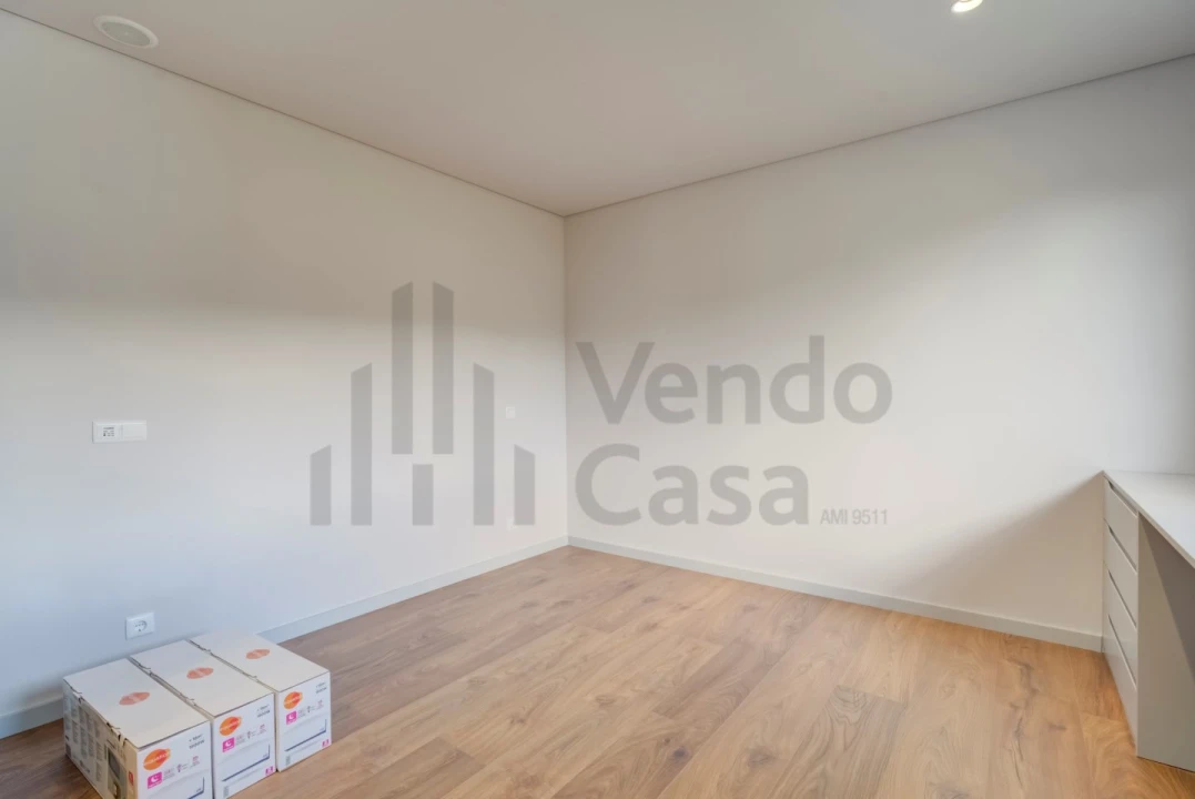 Moradia T3 para Venda em Este (São Pedro e São Mamede) Foto 31