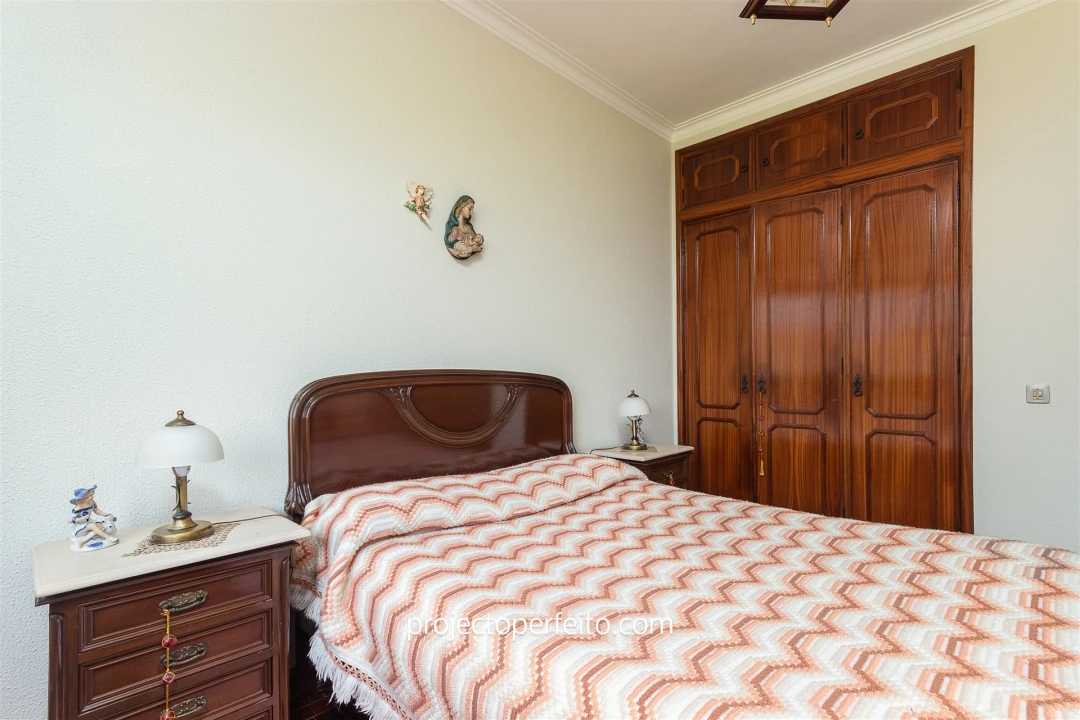 Moradia T4 para Venda em Silvalde Foto 34