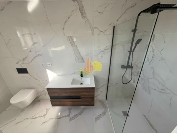 Apartamento T4 para Venda em Tavarede
