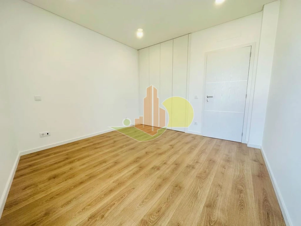 Apartamento T3 para Venda em São Pedro Foto 20