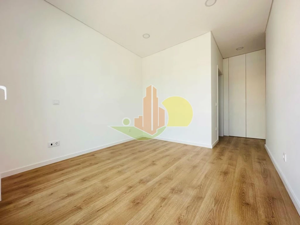 Apartamento T3 para Venda em São Pedro Foto 18