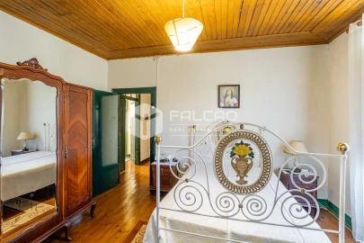 Moradia T3 para Venda em Marvila, Ribeira Santarém, São Salvador, São Nicolau