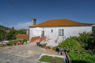 Moradia T3 para Venda em Marvila, Ribeira Santarém, São Salvador, São Nicolau