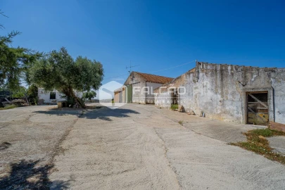 Moradia T3 para Venda em Marvila, Ribeira Santarém, São Salvador, São Nicolau