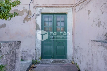 Moradia T3 para Venda em Marvila, Ribeira Santarém, São Salvador, São Nicolau