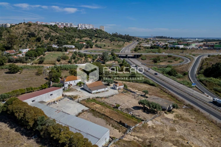 Moradia T3 para Venda em Marvila, Ribeira Santarém, São Salvador, São Nicolau Foto 14