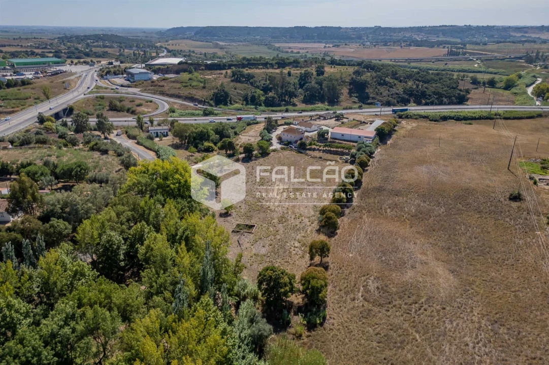 Moradia T3 para Venda em Marvila, Ribeira Santarém, São Salvador, São Nicolau Foto 7