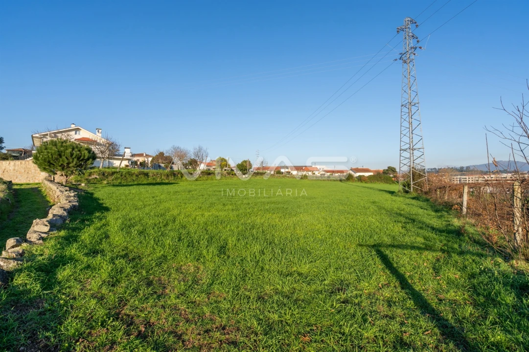 Terreno para Venda em Vila Verde e Barbudo Foto 22