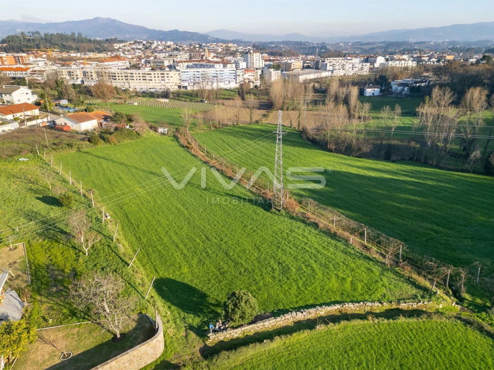 Terreno para Venda em Vila Verde e Barbudo Foto 11
