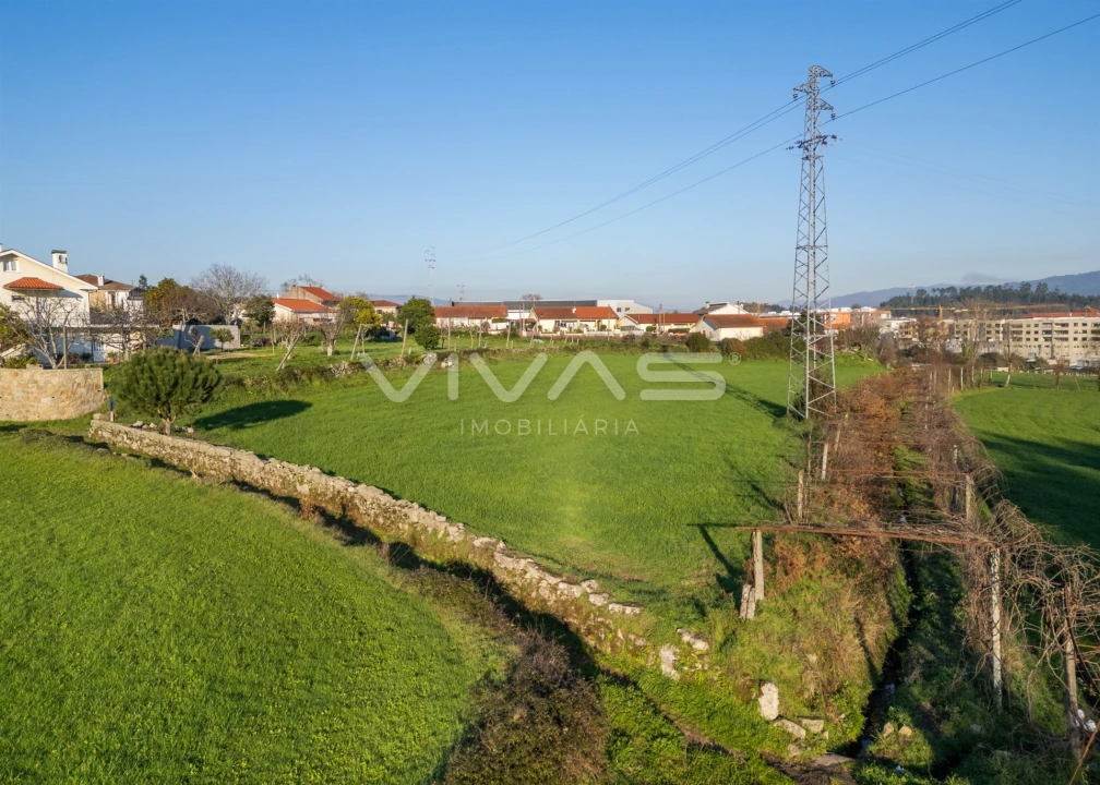 Terreno para Venda em Vila Verde e Barbudo Foto 12