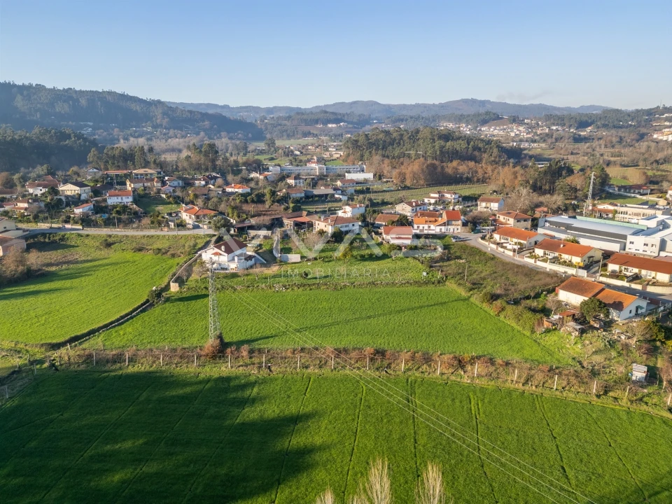 Terreno para Venda em Vila Verde e Barbudo Foto 7