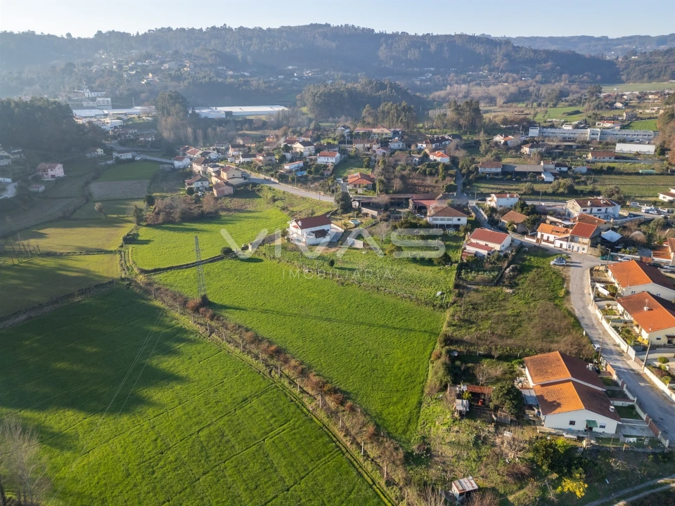 Terreno para Venda em Vila Verde e Barbudo Foto 6