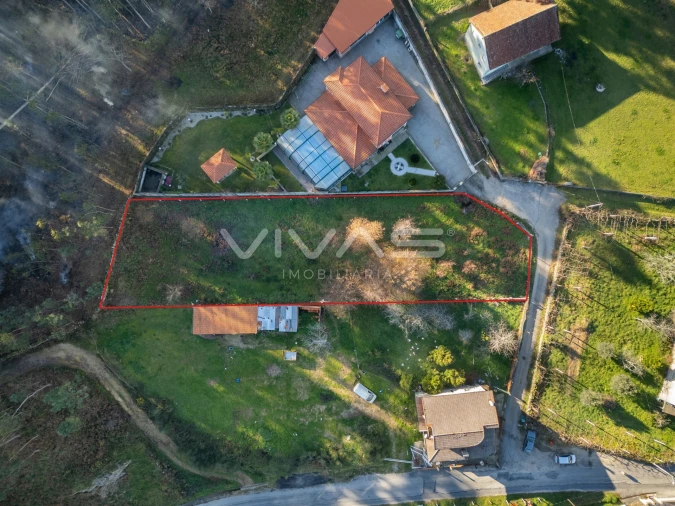 Terreno para Venda em Ribeira do Neiva Foto 1