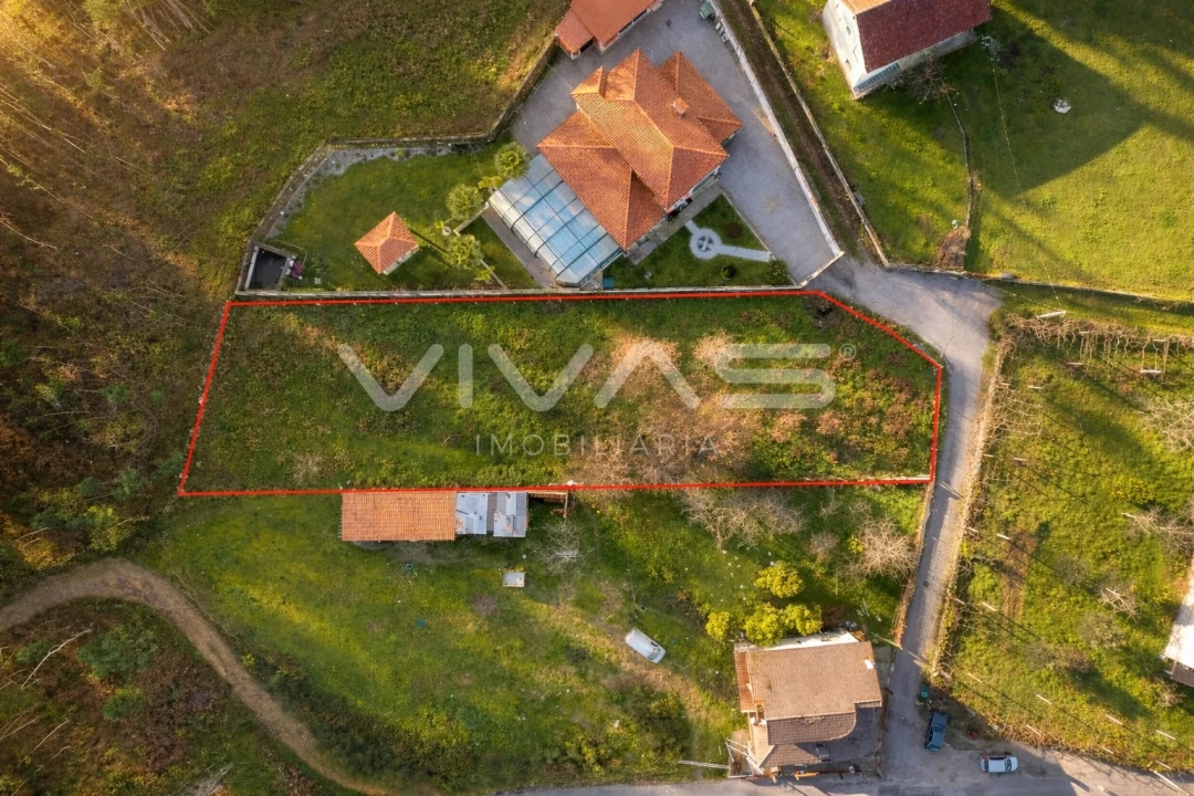 Terreno para Venda em Ribeira do Neiva Foto 1