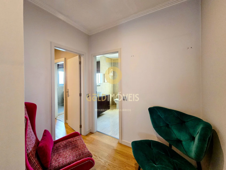 Moradia T0 para Venda em São Roque Foto 23