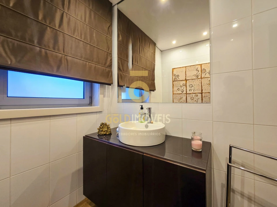 Moradia T0 para Venda em São Roque Foto 11