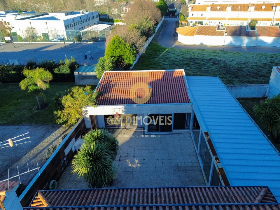 Moradia T0 para Venda em São Roque Foto 46