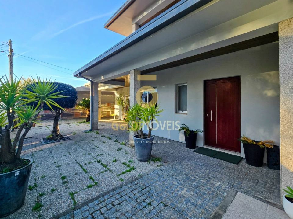 Moradia T0 para Venda em São Roque Foto 42