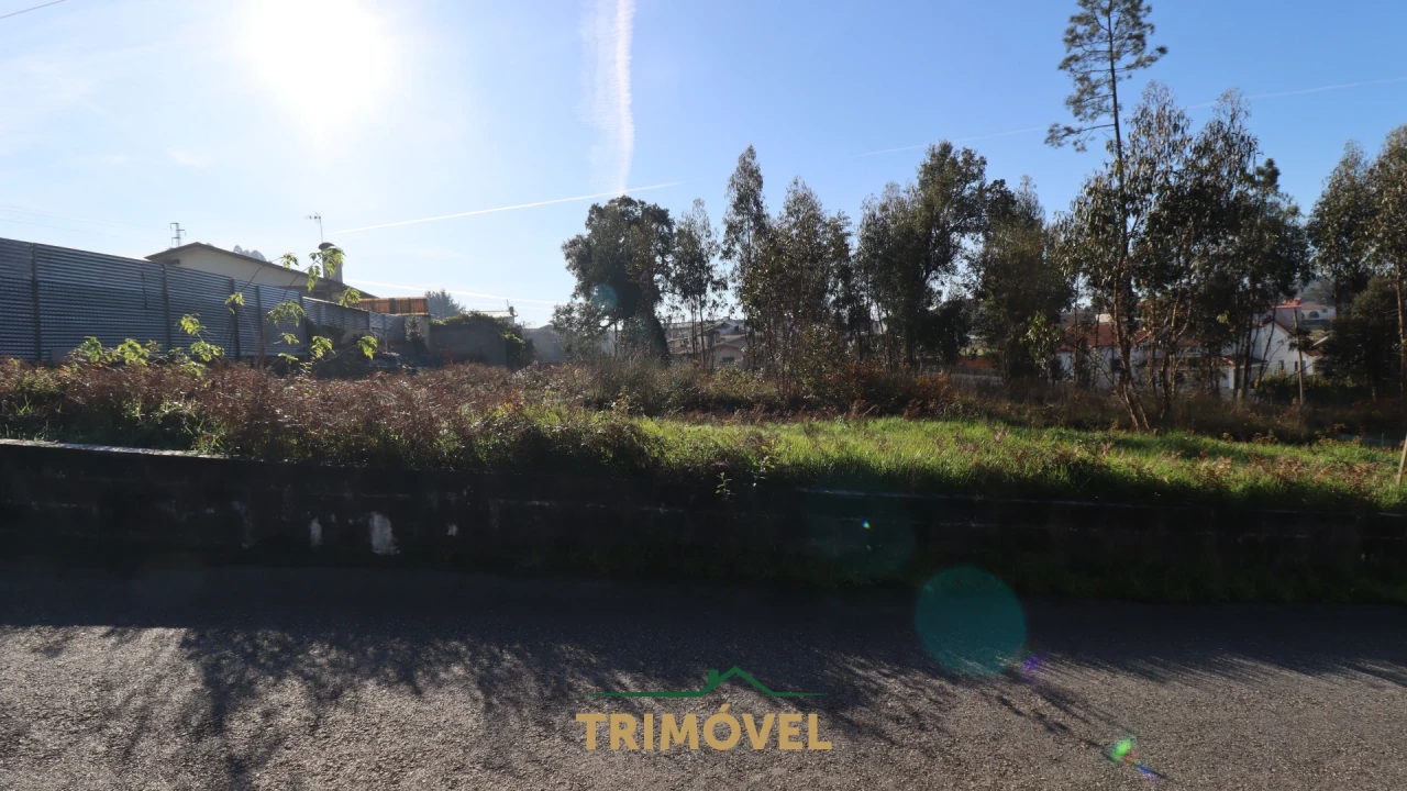 Terreno para Venda em O. Azeméis, Riba-Ul, Ul, Macinhata Seixa, Madail Foto 11